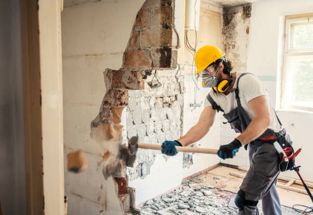 Best Concrete Flooring Contractor  in Solon, OH
